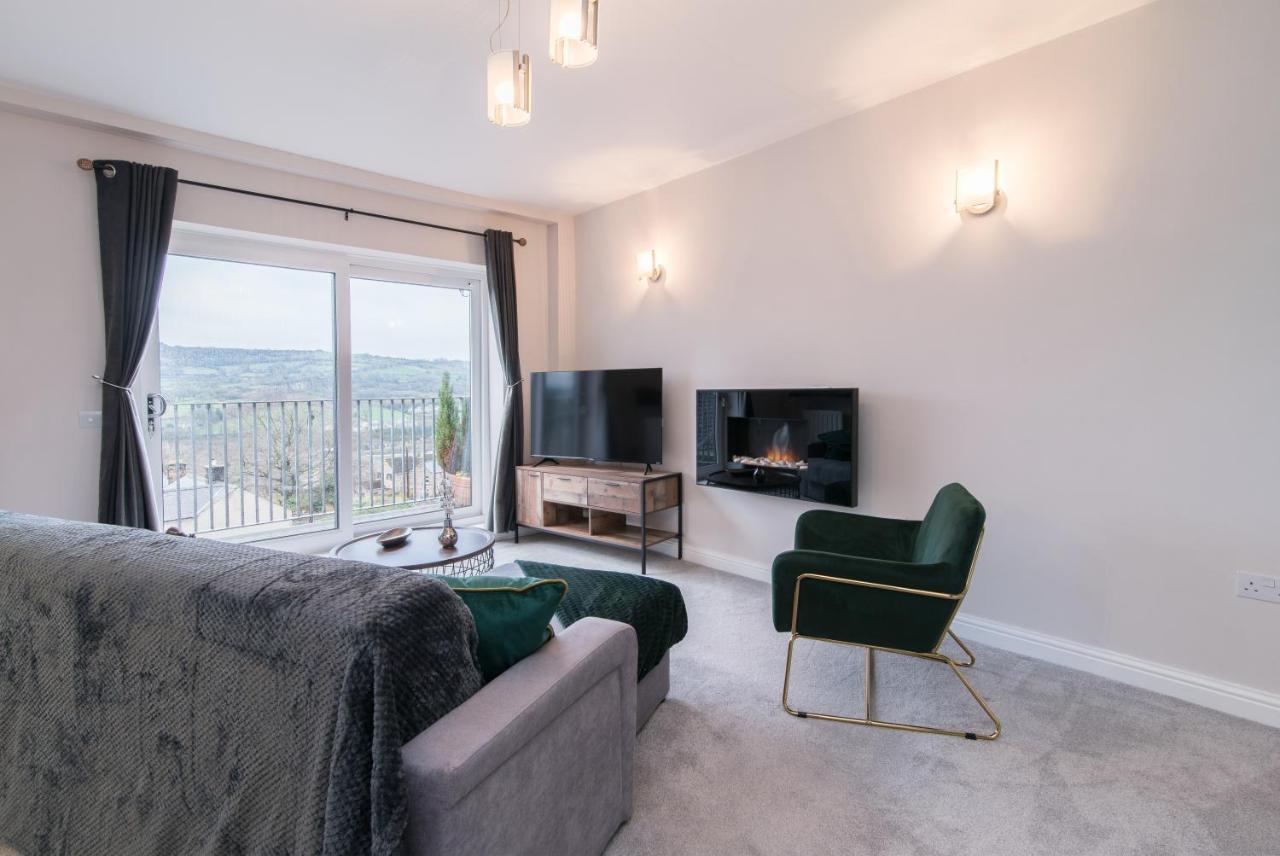 马特洛克Immaculate 3 Bed House - Stunning Balcony Views公寓 外观 照片